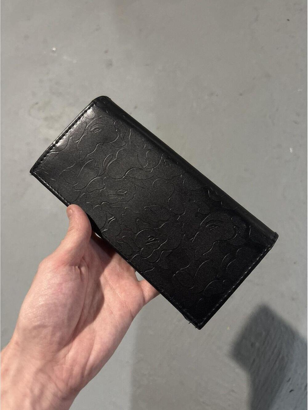 BAPE Long Wallet - Picture 4 of 7